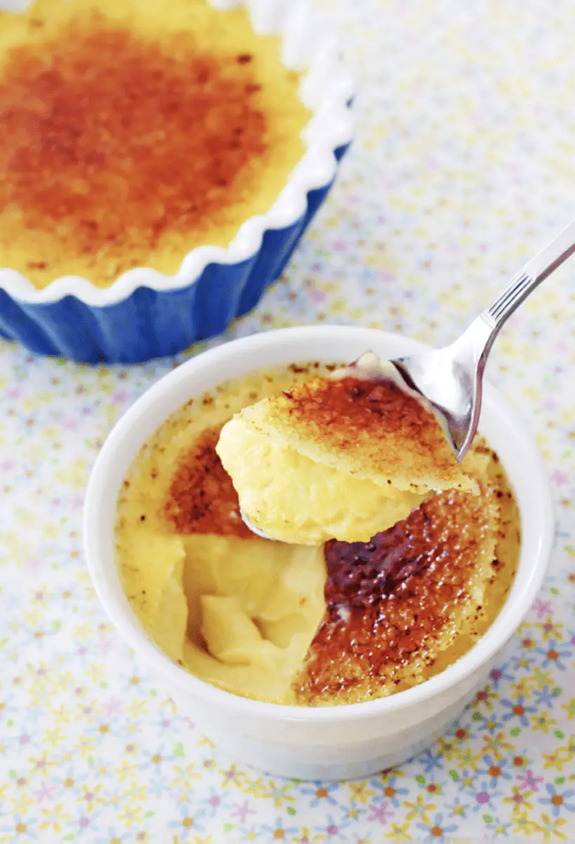 HOW TO MAKE CLASSIC CRÈME BRÛLÉE