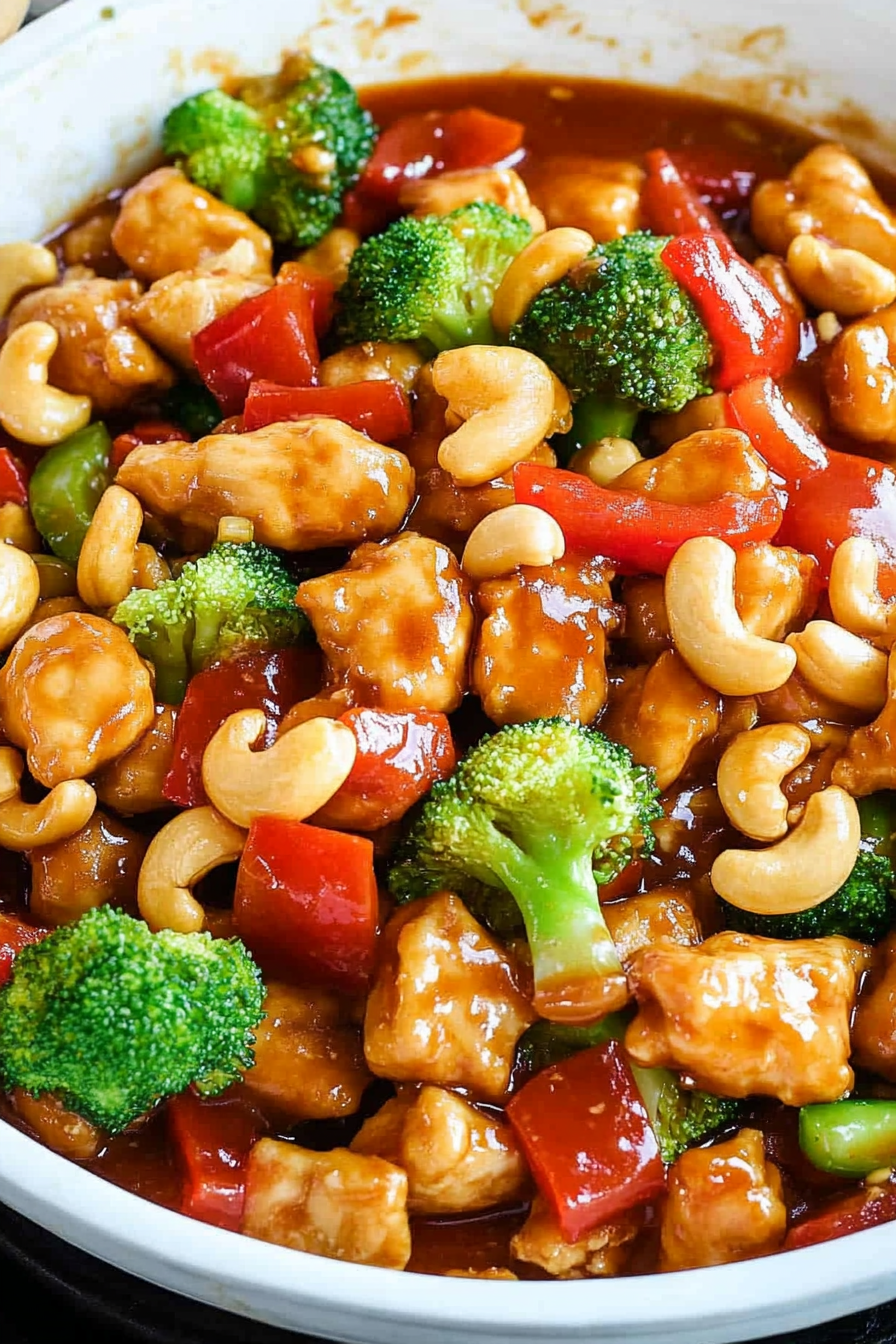 Cashew Chicken Recipe - A Delicious Stir-Fry to Make at Home Final Dish Presentation