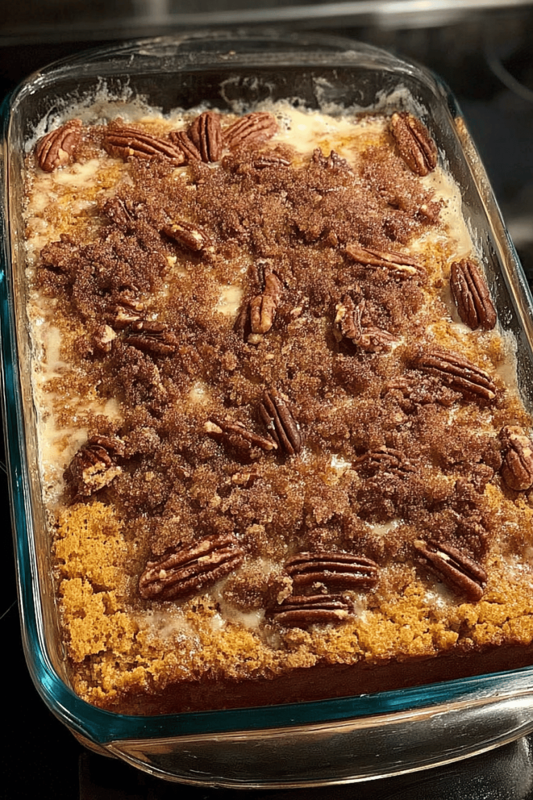 Pumpkin Crunch Cake Recipe: A Delicious Autumnal Treat