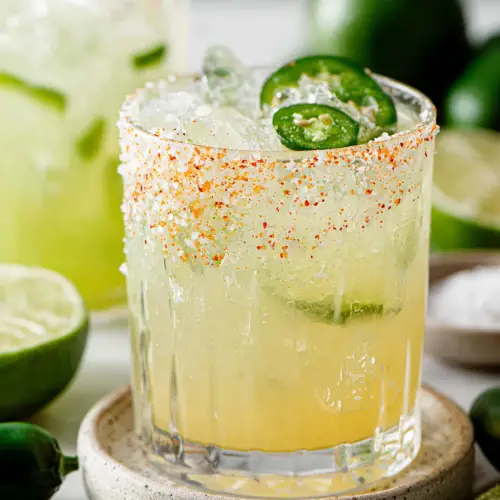 Easy Skinny Spicy Margarita Recipe
