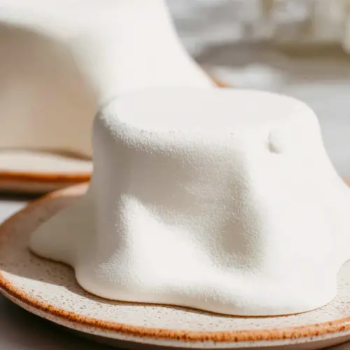 Easy Marshmallow Fondant Recipe for Perfect Cake Decorating
