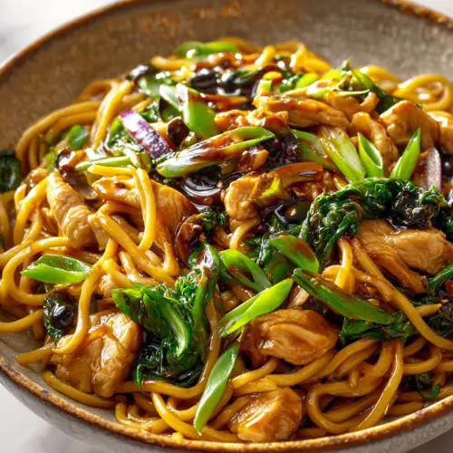 Sticky Garlic Chicken Noodle Stir Fry
